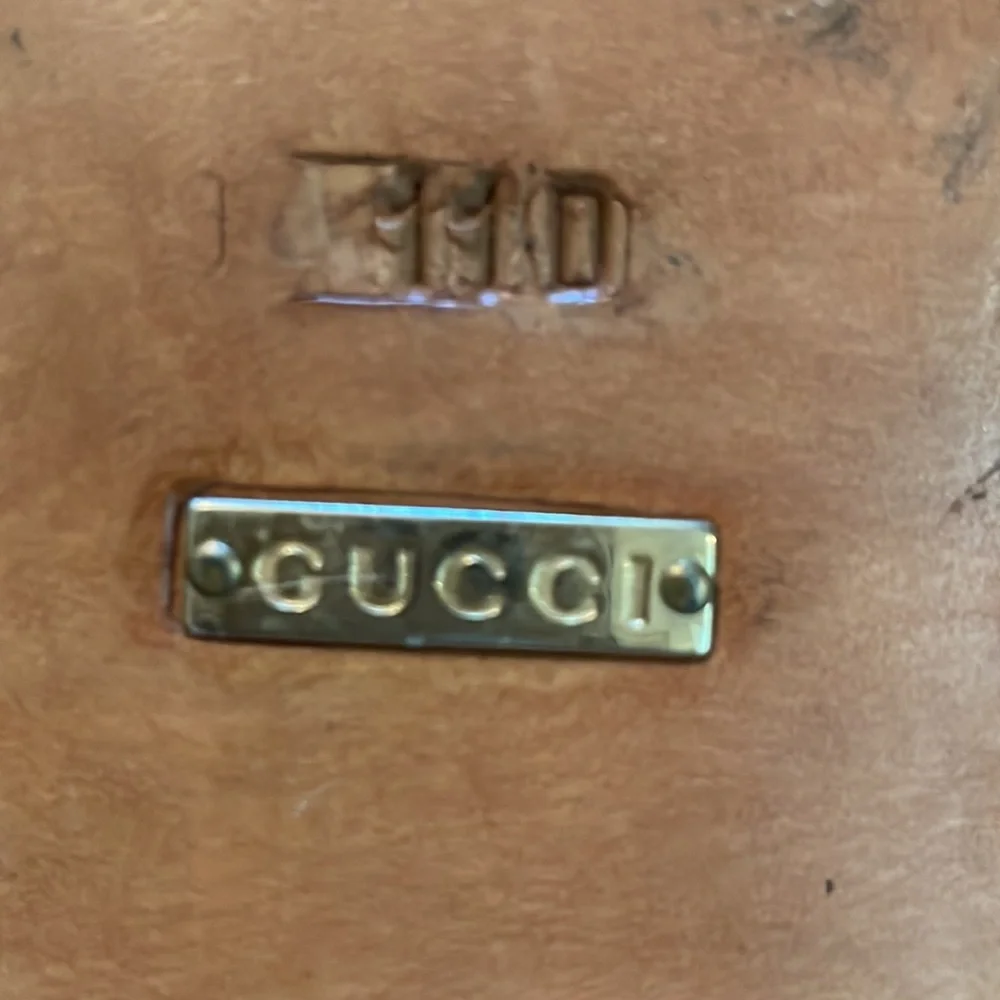 GUCCI Darkest Brown Leather Loafers